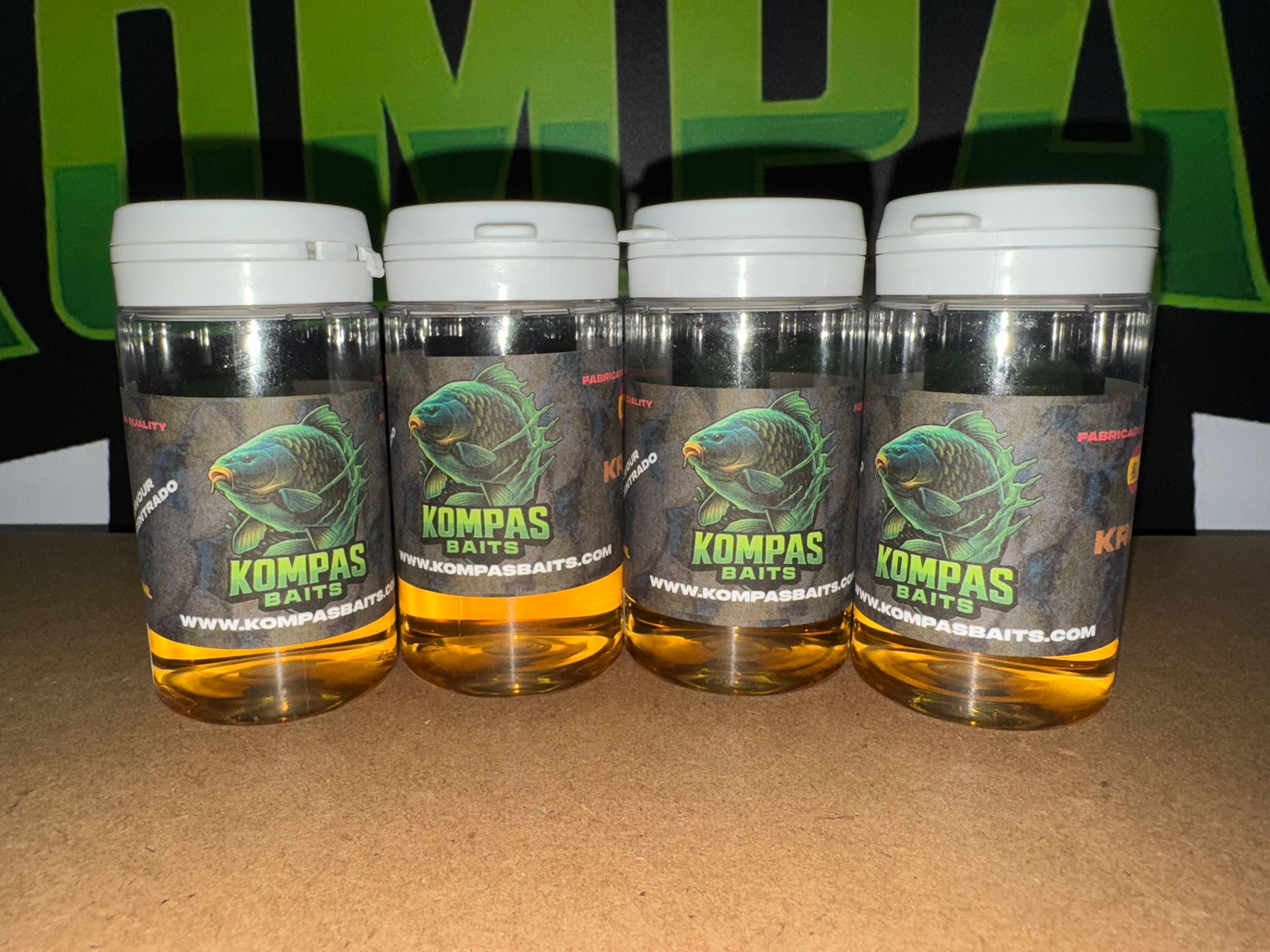 Flavour Concentrado 60 ml Kompas Baits – Especial para Plásticos