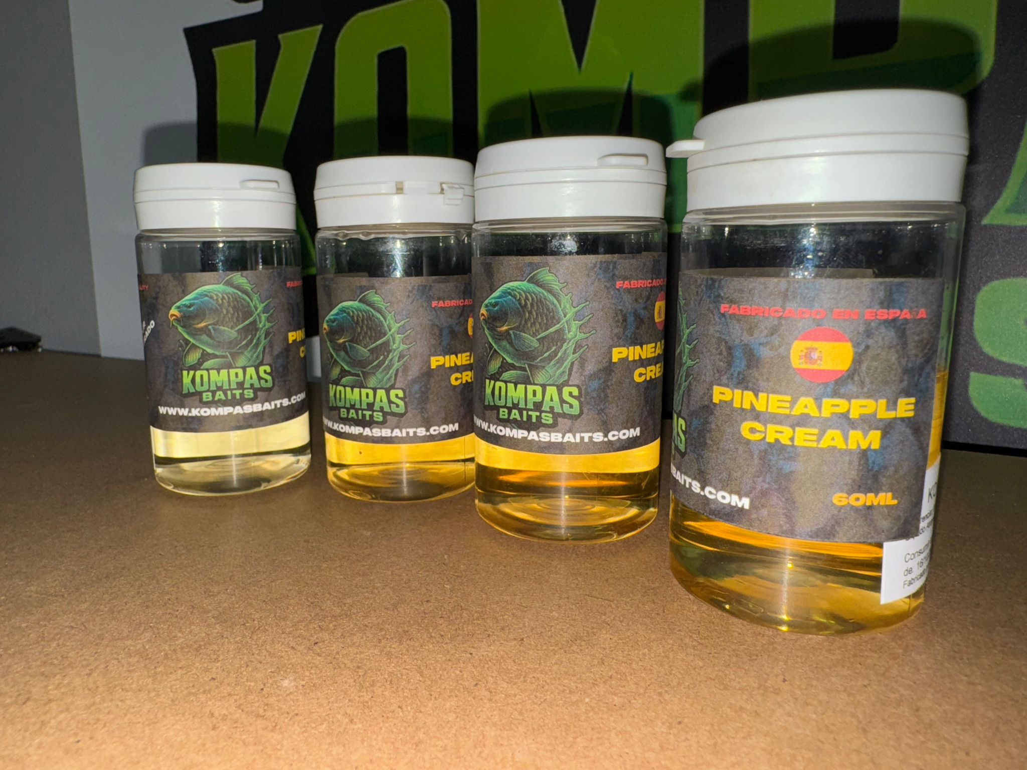 Flavour Concentrado 60 ml Kompas Baits – Especial para Plásticos