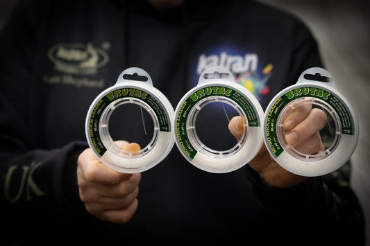 Mono shock leader Brutal 0.45mm 38.6lb-17,5kg(300m)