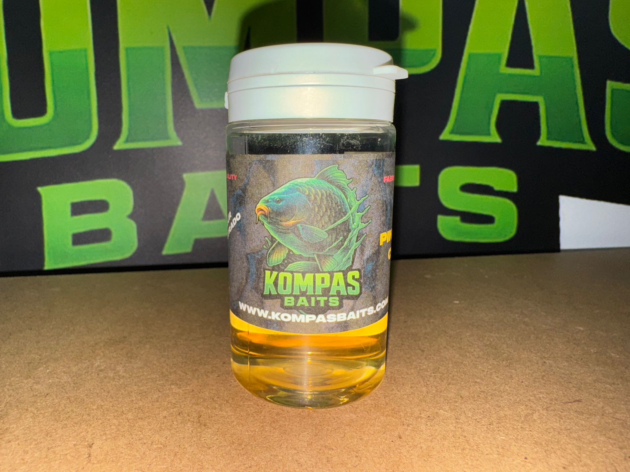 Flavour Concentrado 60 ml Kompas Baits – Especial para Plásticos